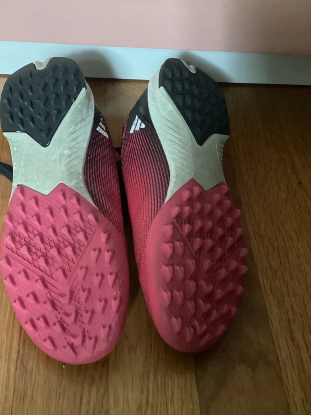 Adidas size US 3 pink soccer turf shoes